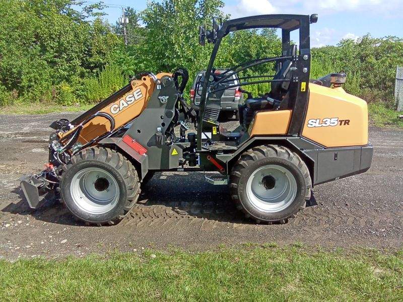 H059768 Case SL35 TR